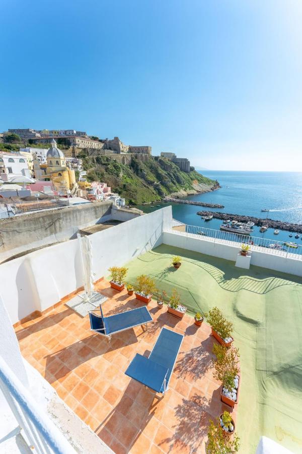 Torretta Corricella- Punta Serra Procida Eksteriør billede
