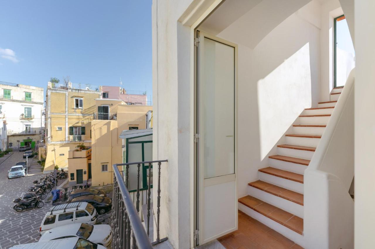 Torretta Corricella- Punta Serra Procida Eksteriør billede